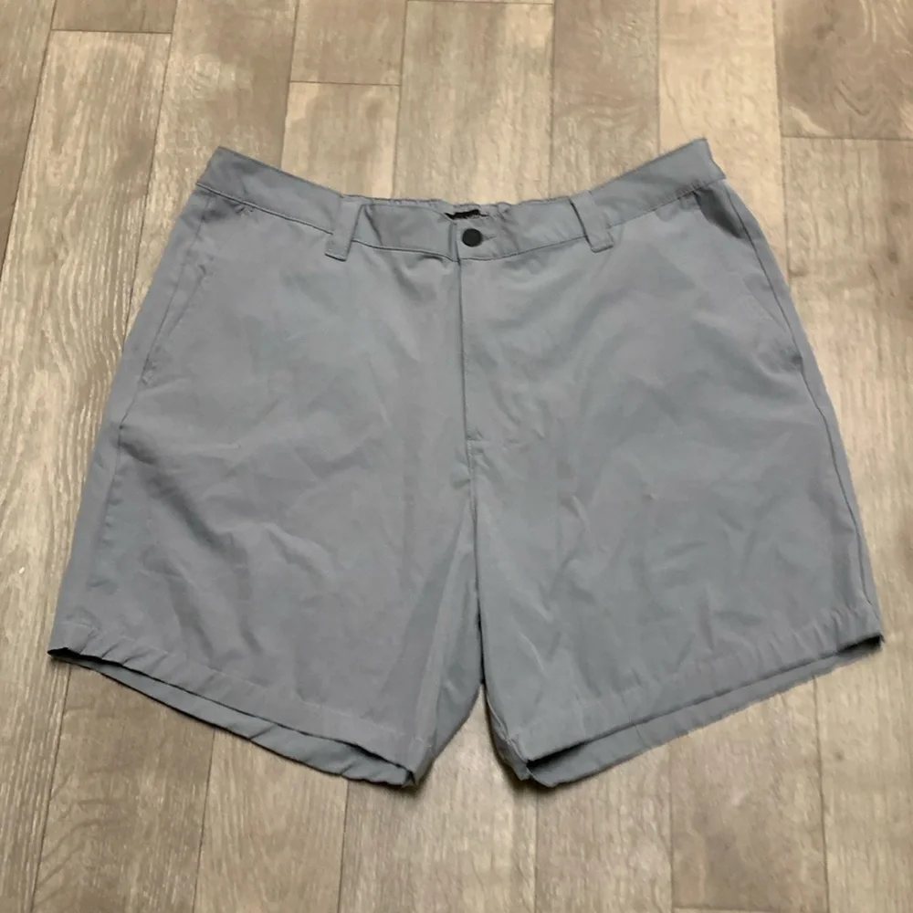 Mens Banana Republic Performance Flat Front Casual Chino Shorts‎